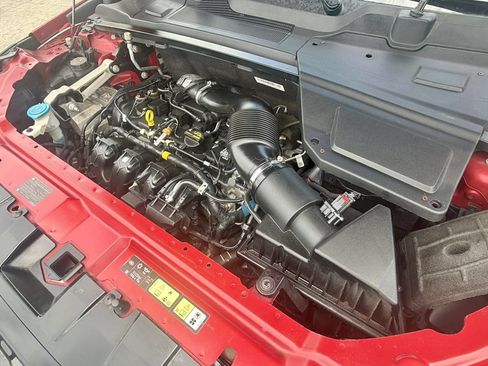 Used 2017 Land Rover Discovery Sport HSE AWD/4WD image 36