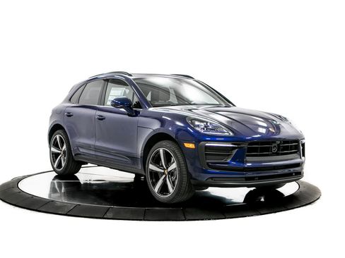 New 2026 Porsche Macan AWD/4WD image 9