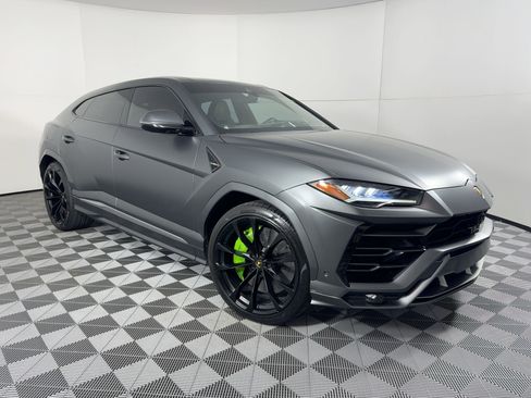 Used 2020 Lamborghini Urus image 7