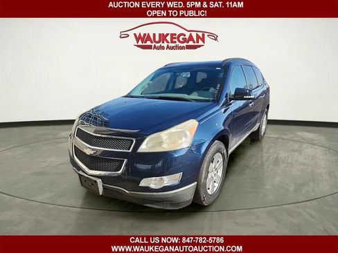 Used 2010 Chevrolet Traverse LT w/ Personal Connectivity Package AWD/4WD image 1
