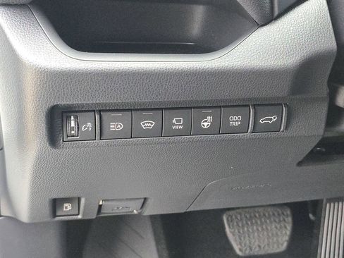 Used 2025 Toyota RAV4 XSE w/ Premium Package AWD/4WD image 32