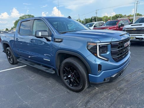 Used 2026 GMC Sierra 1500 Elevation w/ Elevation Premium Package AWD/4WD image 7