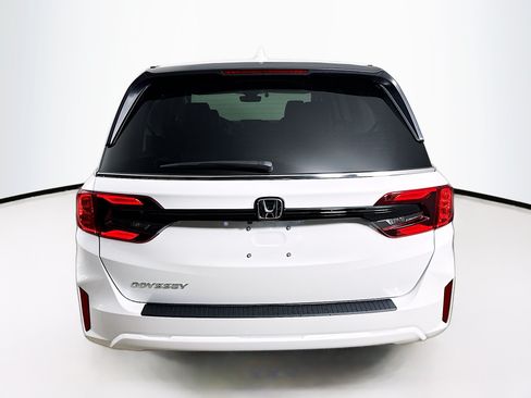 New 2026 Honda Odyssey EX-L image 32