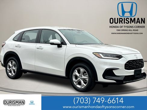 Used 2025 Honda HR-V LX image 1