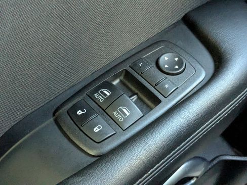 Certified 2023 Dodge Challenger R/T image 20