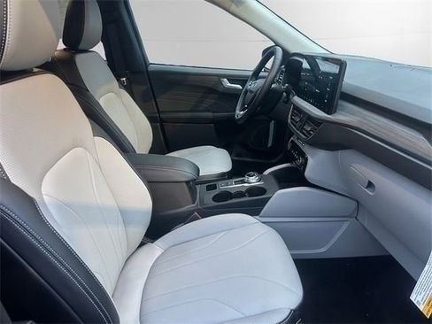 New 2026 Ford Escape SE w/ PHEV Premium Package image 15