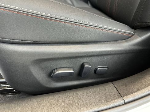 New 2025 Nissan Altima 2.5 SR image 4