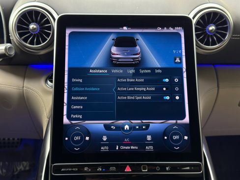 Used 2022 Mercedes-Benz SL 55 AMG 4MATIC image 29