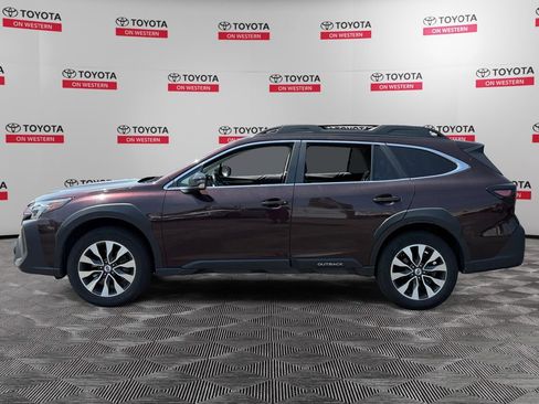 Used 2024 Subaru Outback Limited AWD/4WD image 8