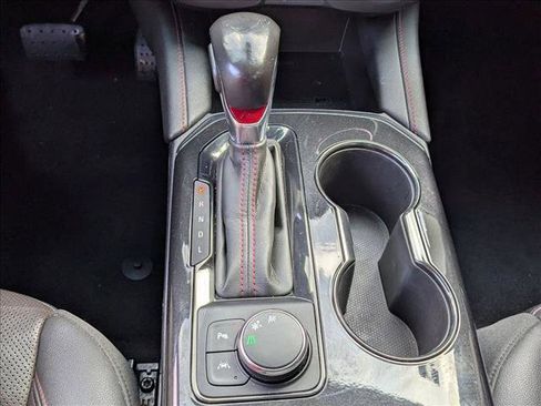 Used 2021 Chevrolet Blazer RS w/ Enhanced Convenience Package image 12