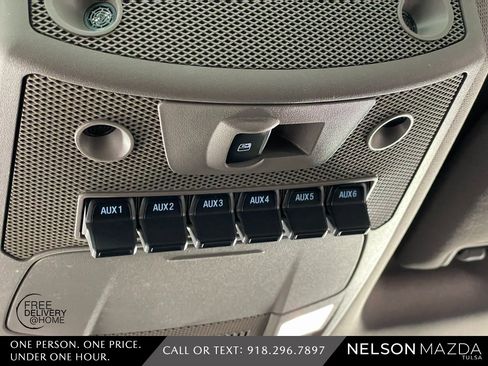 Used 2017 Ford F350 Lariat w/ Lariat Ultimate Package image 40