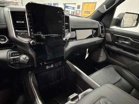 New 2026 RAM 1500 Laramie image 40