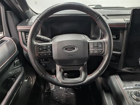 Used 2024 Ford Expedition Limited AWD/4WD image 15