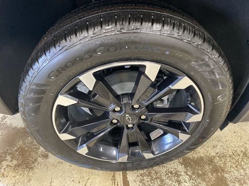 New 2026 Chevrolet Equinox RS w/ Safety and Technology Package image 9