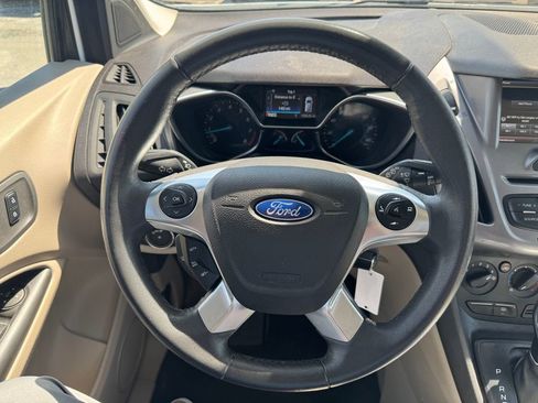 Used 2015 Ford Transit Connect XLT FWD image 22