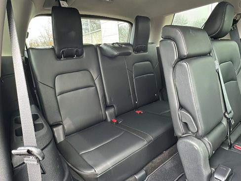 Certified 2023 Nissan Pathfinder SL image 24