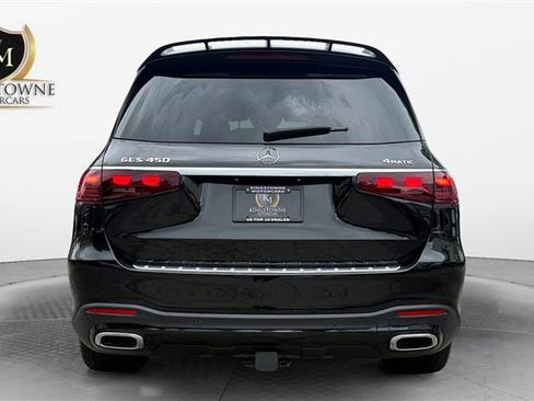 Used 2024 Mercedes-Benz GLS 450 4MATIC w/ Pinnacle Trim Package image 4