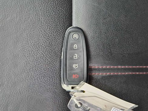 Used 2014 Ford Edge Limited w/ Equipment Group 302A AWD/4WD image 37