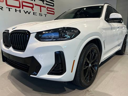 Used 2023 BMW X3 sDrive30i w/ M Sport Package RWD image 2