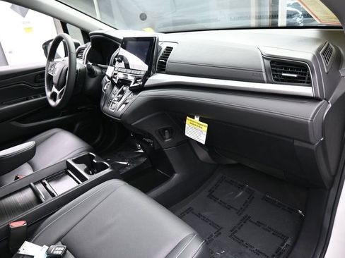 Used 2024 Honda Odyssey EX-L image 49