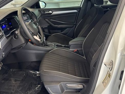 Certified 2024 Volkswagen Jetta Sport FWD image 11