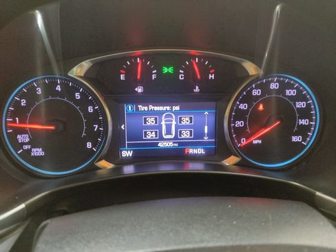 Used 2020 Chevrolet Equinox LT image 23