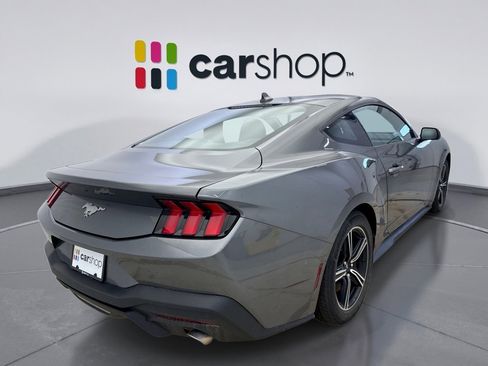 Used 2024 Ford Mustang Coupe RWD image 5
