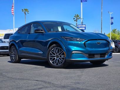 New 2026 Ford Mustang Mach-E Premium w/ Technology Package