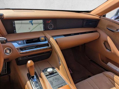 Used 2018 Lexus LC 500 Coupe RWD image 11