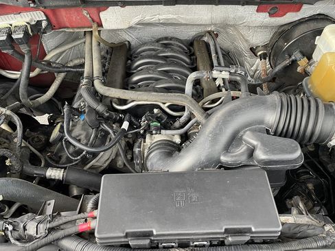 Used 2013 Ford F150 XLT w/ Luxury Equipment Group RWD image 6