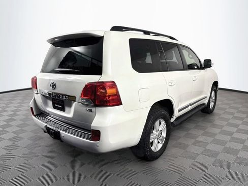Used 2013 Toyota Land Cruiser AWD/4WD image 5