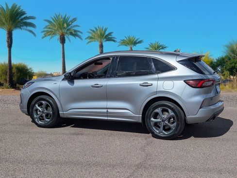 Certified 2024 Ford Escape ST-Line image 3