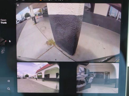 Used 2021 Tesla Model Y Long Range AWD/4WD image 23