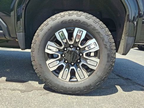 Certified 2025 GMC Sierra 2500 Denali w/ Denali Reserve Package AWD/4WD image 32