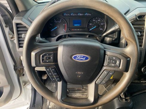Used 2018 Ford F550 4x4 Regular Cab Super Duty image 10