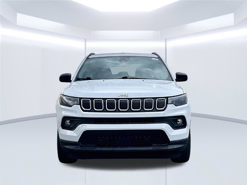 Used 2022 Jeep Compass Latitude AWD/4WD image 5