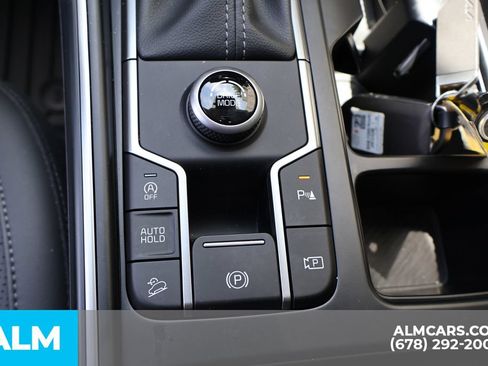 Used 2025 Kia Sorento S w/ Panoramic Sunroof Package FWD image 31