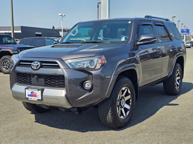 Used 2023 Toyota 4Runner TRD Off-Road Premium w/ Off Road Premium Plus Package AWD/4WD image 7