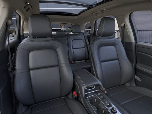 New 2025 Lincoln Corsair FWD w/ Equipment Group 101A image 10