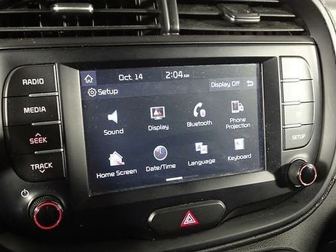 Used 2020 Kia Soul LX FWD image 29