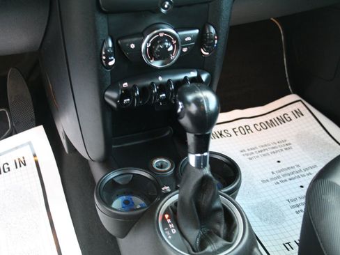 Used 2012 MINI Cooper Hardtop image 16