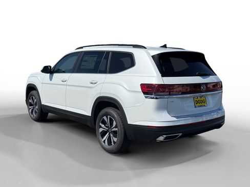 New 2026 Volkswagen Atlas SE FWD image 3