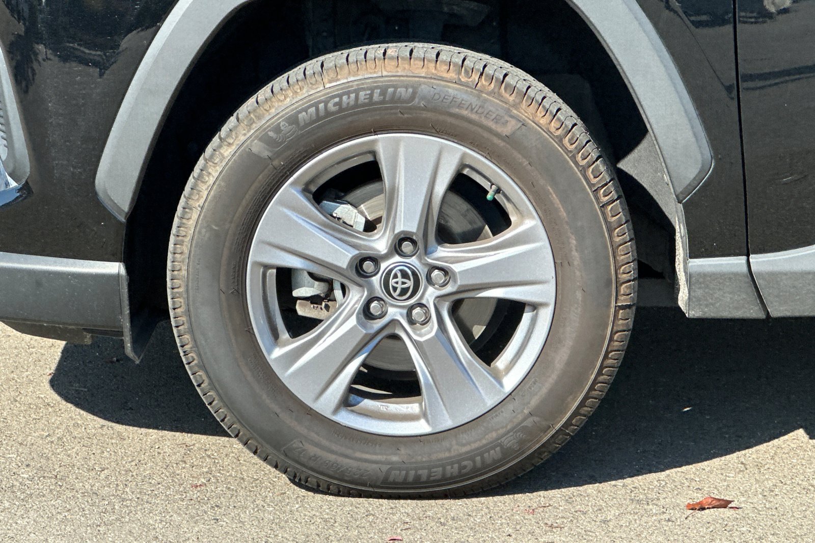 Certified 2024 Toyota RAV4 XLE w/ Convenience Package FWD image 45