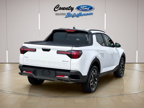 Used 2025 Hyundai Santa Cruz Limited AWD/4WD image 8