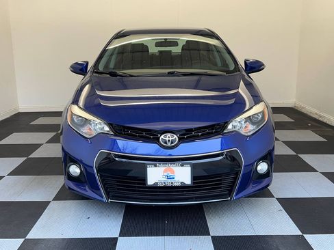 Used 2014 Toyota Corolla S image 2