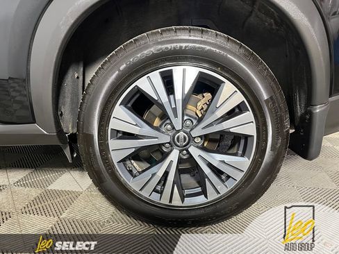 Used 2021 Nissan Rogue SV AWD/4WD image 29