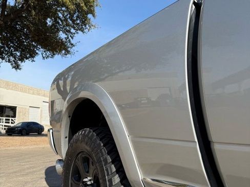 Used 2016 RAM 3500 Laramie Longhorn image 12