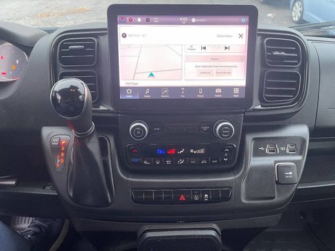 Used 2022 RAM ProMaster 3500 w/ Premium Convenience Group image 16