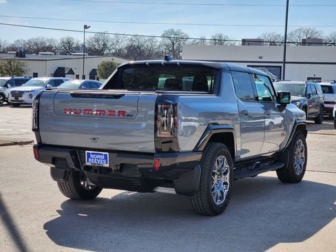 Used 2025 GMC Hummer EV 3X w/ LPO, Sport Package AWD/4WD image 7