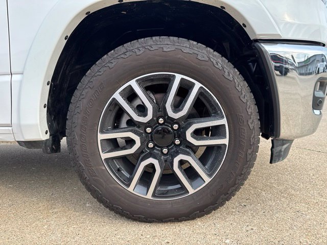 Used 2025 RAM 1500 Big Horn AWD/4WD image 9